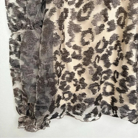 Anthropologie Eva Franco Womens Size Small Sheer  Leopard Top - Picture 8 of 14